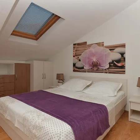 Ivana Apartman Makarska