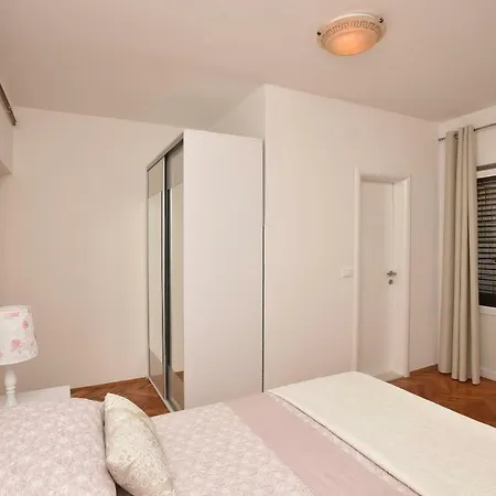 Apartman Ivana *