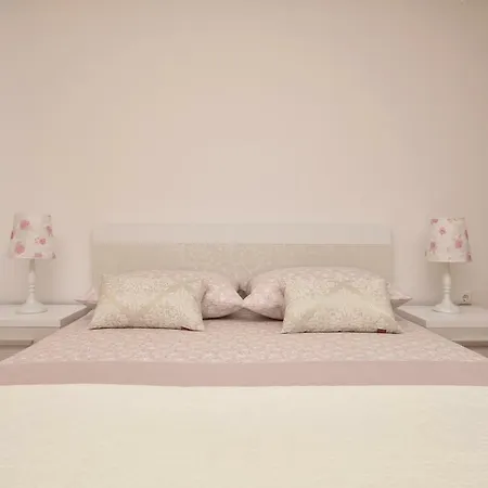 Ivana Apartman